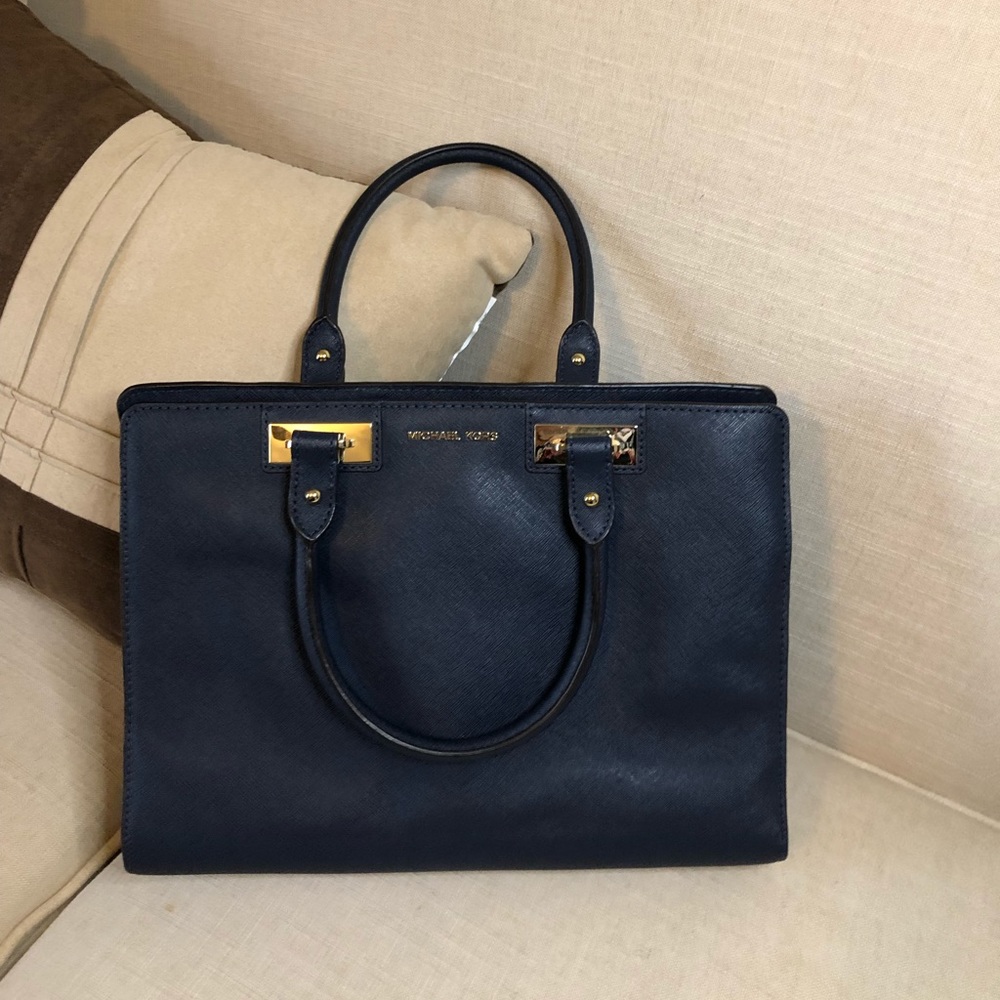 Micheal kors bag